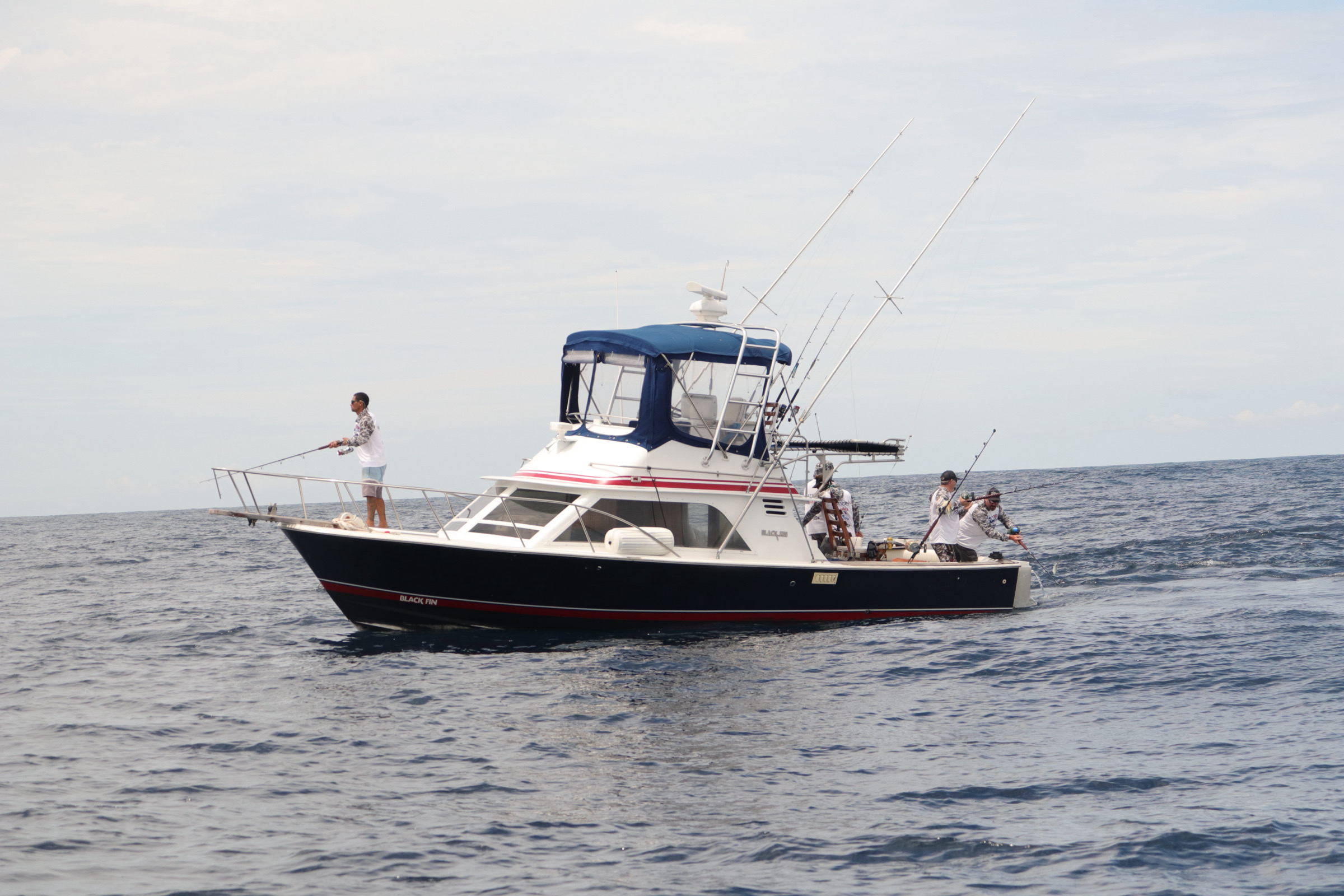 luxury fishing charter